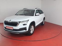 Moonweiss metallic Gebraucht 2023 Skoda Kodiaq Ambition SUV | 32.950 € (Superpreis)