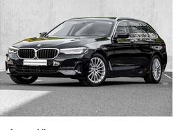 Schwarz Gebraucht 2022 BMW 520 Sport Line Kombi | 30.490 € (Guter Preis)