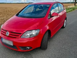 Rot Gebraucht 2008 VW Golf Plus Cross Van / Kleinbus | 5.300 € (Fairer Preis)