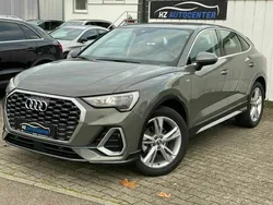 Grau metallic Gebraucht 2020 Audi Q3 S-Line SUV | 44.999 €