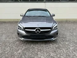 Grau Gebraucht 2018 Mercedes CLA180 Limousine | 16.900 € (Fairer Preis)