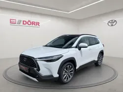Weiß Neu 2025 Toyota Corolla Cross Premium SUV | 38.890 € (Fairer Preis)