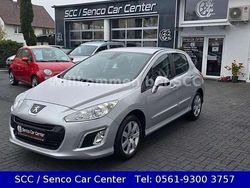 Lackierung aluminiumgrau/meta Gebraucht 2012 Peugeot 308 Active Limousine | 6.490 € (Etwas zu teuer)