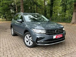 Grau Gebraucht 2022 VW Tiguan Elegance SUV | 29.999 € (Superpreis)