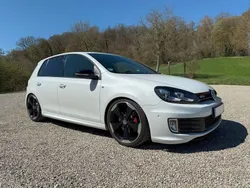 Weiß Gebraucht 2012 VW Golf VI Edition Limousine | 17.800 € (Teuer)