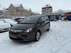 Grau Gebraucht 2015 Opel Zafira Tourer Innovation Van / Kleinbus | 6.200 € (Guter Preis)