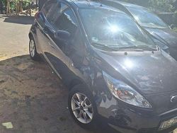 Schwarz Gebraucht 2013 Ford Ka Kleinwagen | 4.800 € (Etwas zu teuer)