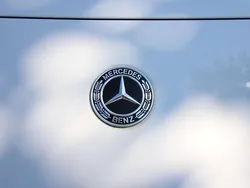 Weiß Gebraucht 2023 Mercedes B200 Van / Kleinbus | 29.490 € (Fairer Preis)