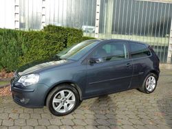 Blau Gebraucht 2009 VW Polo United Limousine | 4.998 € (Fairer Preis)