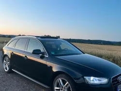 Schwarz Gebraucht 2014 Audi A4 Comfort Kombi | 10.000 € (Superpreis)