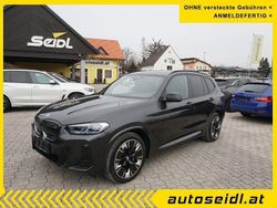 Grau Gebraucht 2022 BMW iX3 M Sport SUV | 28.990 € (Guter Preis)