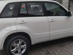 Weiß Gebraucht 2009 Suzuki Grand Vitara Comfort+ SUV | 5.300 €