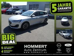 Polarsilber (metallic) Gebraucht 2024 Ford Focus Titanium Kombi | 22.890 € (Guter Preis)