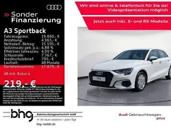 Weiß Gebraucht 2022 Audi A3 Sportback Basis Kombi | 19.860 € (Guter Preis)