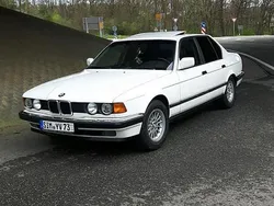 Weiß Gebraucht 1989 BMW 730 Limousine | 4.500 €