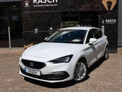 White (metallic) Gebraucht 2021 Seat Leon Style Limousine | 21.500 € (Fairer Preis)