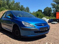 Blau Gebraucht 2002 Peugeot 307 Tendance Limousine | 1.800 € (Fairer Preis)