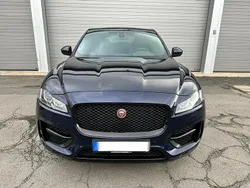 Blau Gebraucht 2019 Jaguar F-Pace SUV | 29.490 € (Etwas zu teuer)