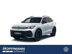 Oyster silver metallic Neu 2024 VW Tiguan R-line SUV | 58.990 € (Teuer)