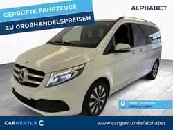 Weiß Gebraucht 2021 Mercedes V220 Van / Kleinbus | 34.507 € (Guter Preis)
