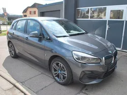 Mineralgrau metallic Gebraucht 2018 BMW 225 iPerformance Van / Kleinbus | 12.350 € (Fairer Preis)