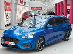 Blau Gebraucht 2020 Ford Focus ST-Line Limousine | 17.990 € (Guter Preis)