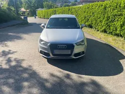 Silber Gebraucht 2013 Audi A1 Sportback Ambition Kleinwagen | 7.500 € (Guter Preis)