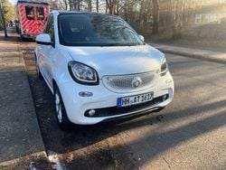 Weiß Gebraucht 2015 Smart ForFour Kleinwagen | 5.399 € (Guter Preis)