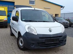 Weiß Gebraucht 2009 Renault Kangoo Basis Van / Kleinbus | 2.999 € (Etwas zu teuer)