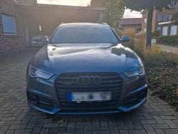 Grau Gebraucht 2016 Audi A6 Black Edition Kombi | 19.900 € (Fairer Preis)