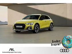 Pythongelb metallic Gebraucht 2024 Audi A3 Ambiente Kleinwagen | 38.994 €