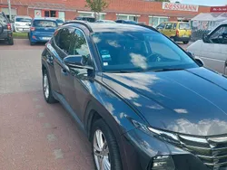 Grau Gebraucht 2022 Hyundai Tucson Trend SUV | 24.555 € (Guter Preis)