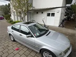 Grau Gebraucht 2002 BMW 318 Limousine | 2.900 € (Fairer Preis)
