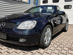 Blau Gebraucht 1997 Mercedes SLK230 Cabrio | 8.000 € (Teuer)