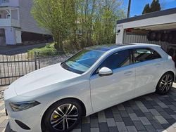 Weiß Gebraucht 2023 Mercedes A220 Advanced Limousine | 30.900 € (Guter Preis)