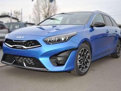 Blue flame metallic Neu 2025 Kia Ceed Sportswagon GT-Line Kombi | 27.971 € (Fairer Preis)