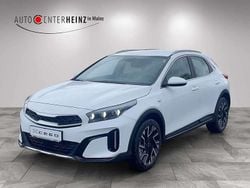 Deluxeweiß metallic Gebraucht 2024 Kia XCeed Comfort SUV | 27.490 € (Guter Preis)