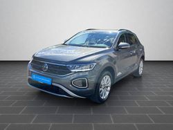 Indiumgrau metallic (metallic) Gebraucht 2025 VW T-Roc Life SUV | 26.990 € (Superpreis)