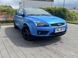 Blau Gebraucht 2006 Ford Focus Sport Kleinwagen | 2.200 € (Guter Preis)