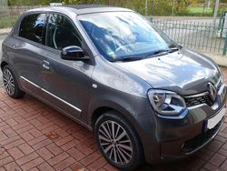 Grau Gebraucht 2023 Renault Twingo Techno Kleinwagen | 13.700 € (Fairer Preis)