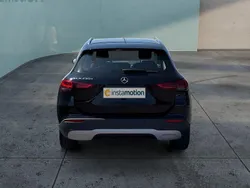 Schwarz Gebraucht 2021 Mercedes GLA250 SUV | 31.449 € (Fairer Preis)