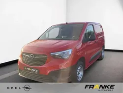 Rot Gebraucht 2020 Opel Combo Van / Kleinbus | 14.875 € (Teuer)