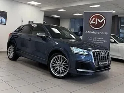 Blau Gebraucht 2020 Audi SQ2 Sport SUV | 27.799 € (Guter Preis)