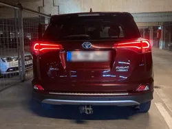 Andere außenfarben Gebraucht 2017 Toyota RAV4 Hybrid SUV | 20.500 € (Fairer Preis)