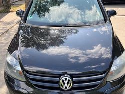 Schwarz Gebraucht 2005 VW Golf IV Kleinwagen | 4.450 € (Teuer)