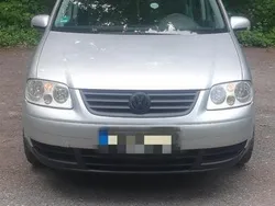 Silber Gebraucht 2003 VW Touran Van / Kleinbus | 2.950 € (Etwas zu teuer)