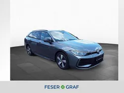 Diabasgrau metallic Gebraucht 2024 VW Passat R-line Kombi | 38.690 € (Fairer Preis)