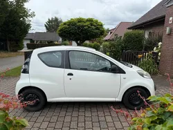 Weiß Gebraucht 2007 Citroën C1 Kleinwagen | 990 € (Guter Preis)
