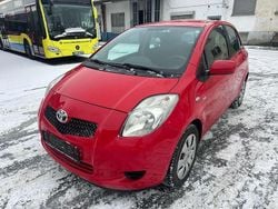 Rot Gebraucht 2007 Toyota Yaris Sol Limousine | 1.750 € (Superpreis)