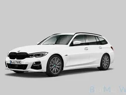 Alpinweiß uni 300schwarz Gebraucht 2022 BMW 330e M Sport Limousine | 34.999 € (Fairer Preis)